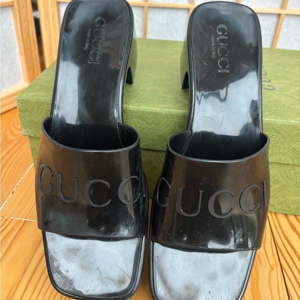 Gucci Black Rubber Sandals